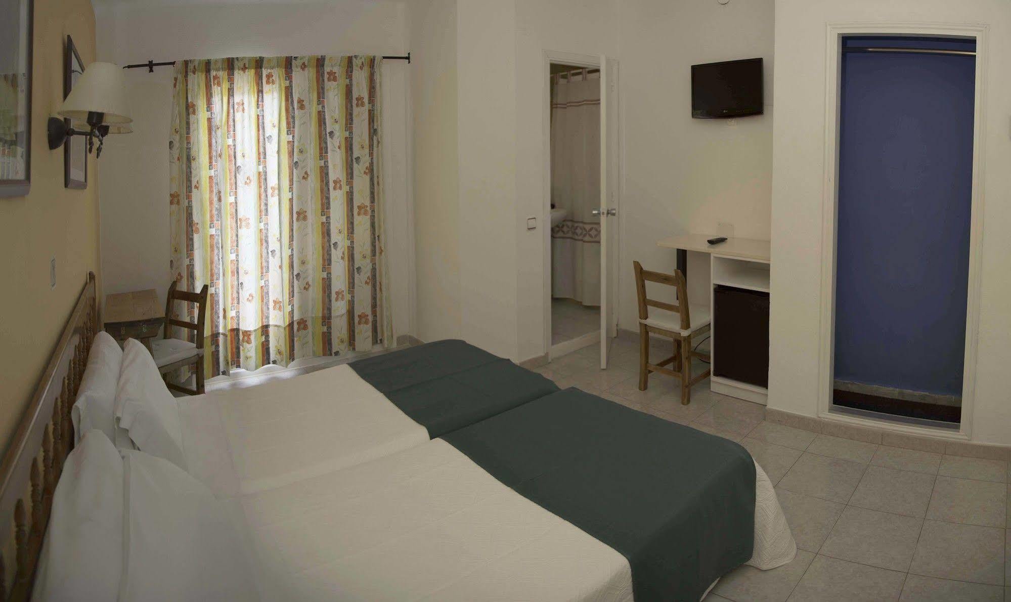 Hostal Valencia Σαν Αντόνιο Εξωτερικό φωτογραφία