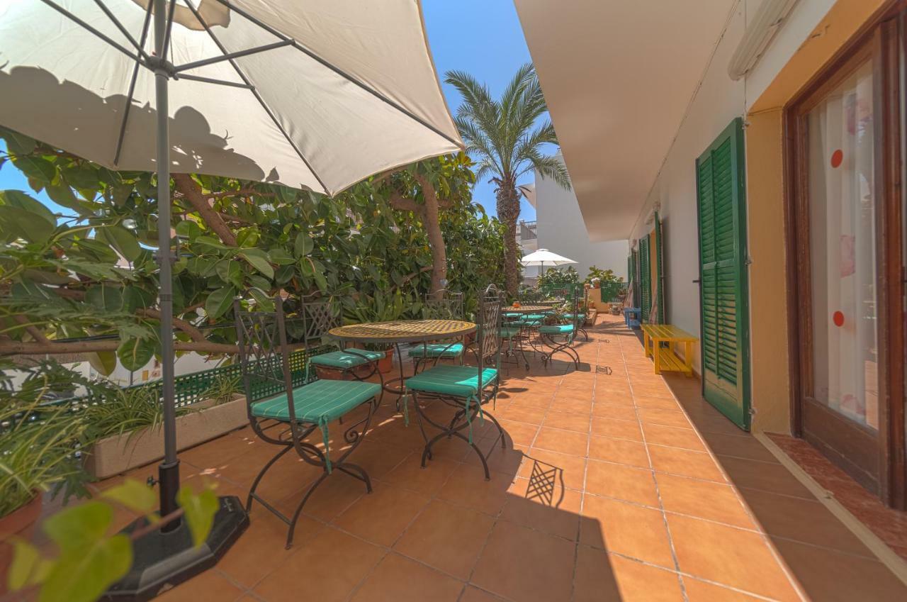Hostal Valencia Σαν Αντόνιο Εξωτερικό φωτογραφία